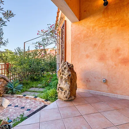 펜션 Domus Dejana *